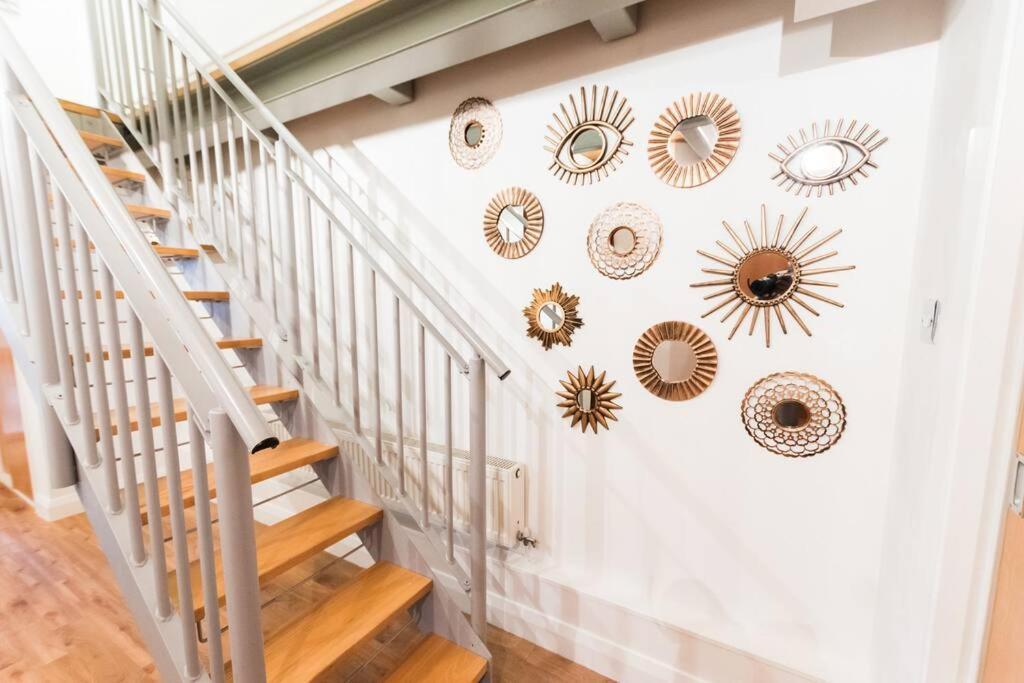 Nottingham Central Lace Market Apartment With Three Bedrooms And Free Parking エクステリア 写真